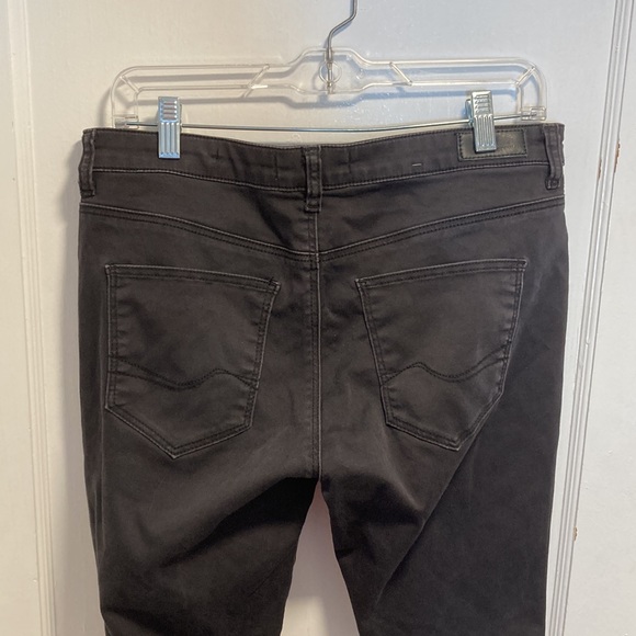 Blue Ridge Jeans - Picture 4 of 14